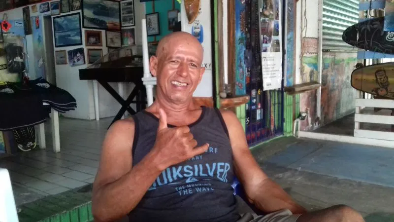 Zihuatanejo Surf Leo Catcha L'Ola
