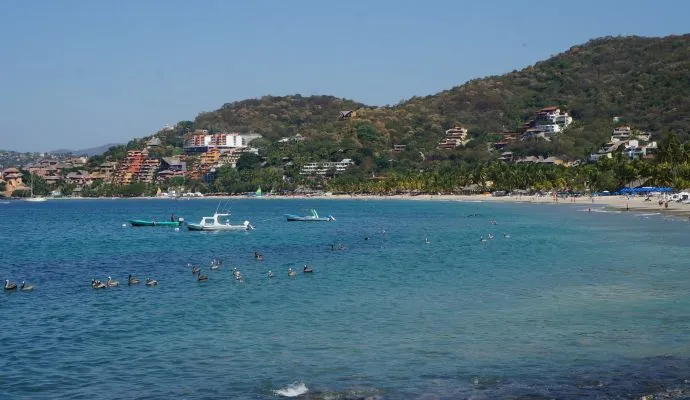 La Ropa Zihuatanejo