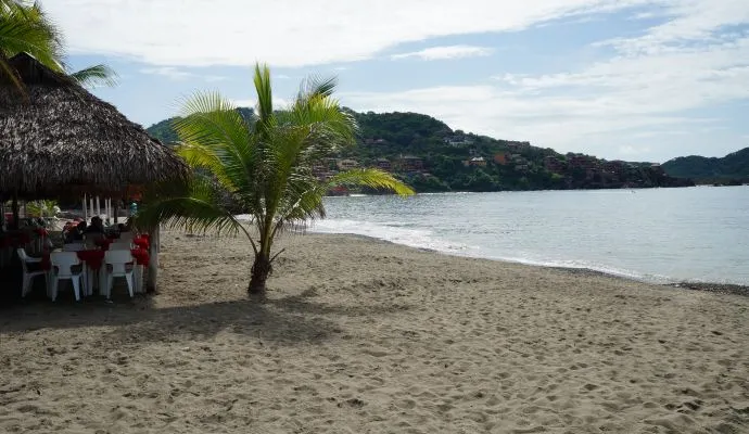 Playa Principal Bahia Zihuatanejo