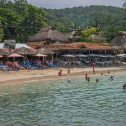 Playa Las Gatas Zihuatanejo