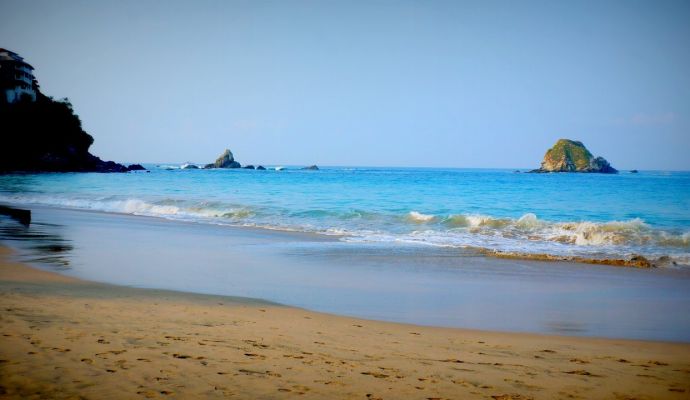 Bahia Playa Cucaracha Ixtapa Zihuatanejo 