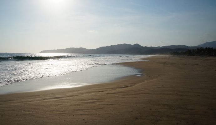 Olas Playa Larga Zihuatanejo 