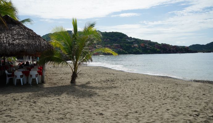 Playa Principal Bahia Zihuatanejo 